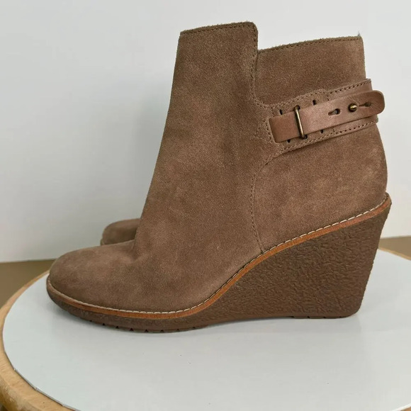 Cole Haan Womens Waterproof Suede Brown Comfy Ankle Boots 8B Fall Winter Boho - Picture 2 of 9
